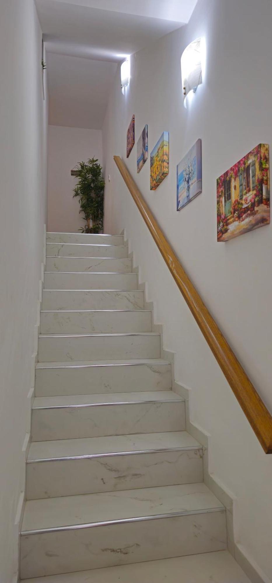3 Floors Villa On Promenade 4 Bedrooms 3 Bathrooms Sliema Bagian luar foto