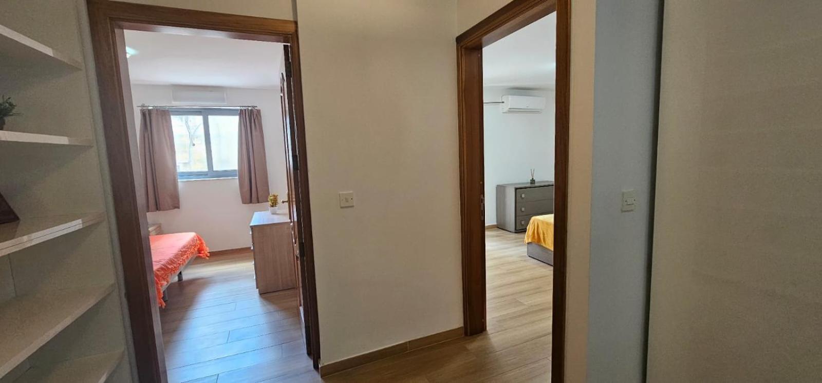 3 Floors Villa On Promenade 4 Bedrooms 3 Bathrooms Sliema Bagian luar foto