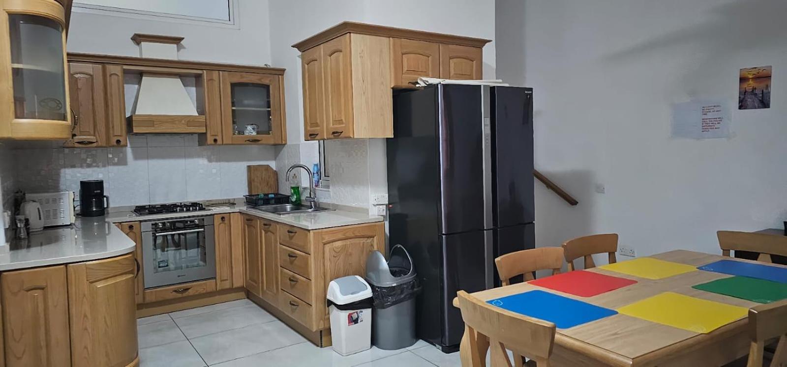 3 Floors Villa On Promenade 4 Bedrooms 3 Bathrooms Sliema Bagian luar foto
