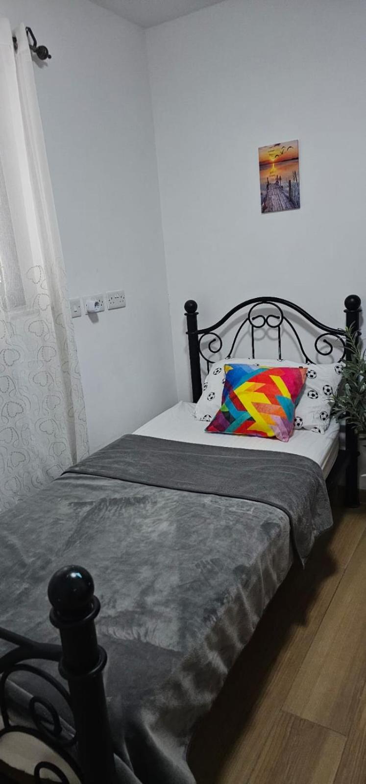 3 Floors Villa On Promenade 4 Bedrooms 3 Bathrooms Sliema Bagian luar foto
